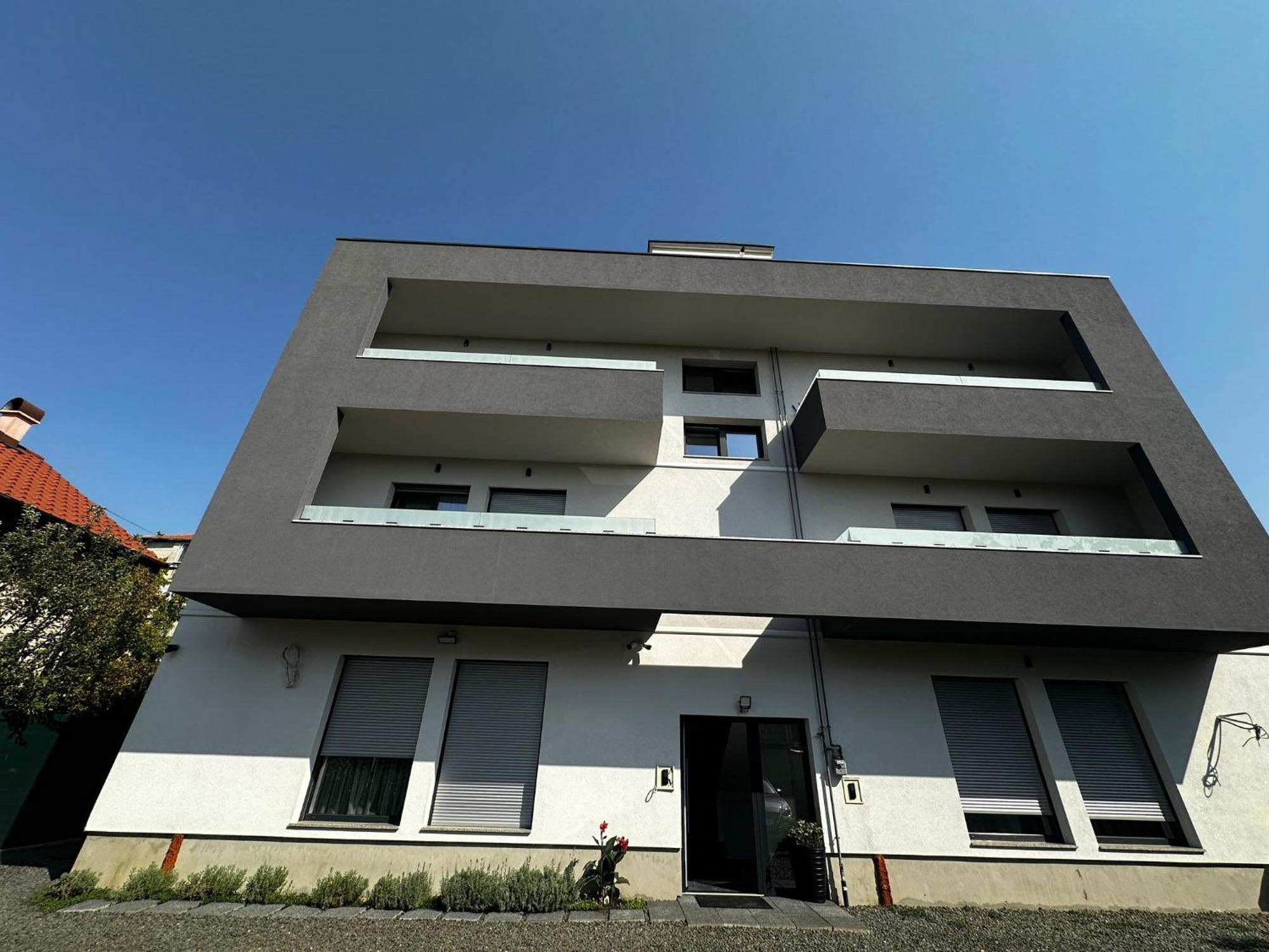 Rmr Luxury Apartaments 티미쇼아라 외부 사진